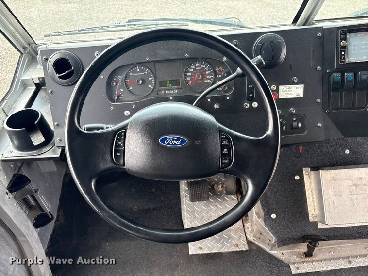 image for item EG9039 2016 Ford F59 delivery truck