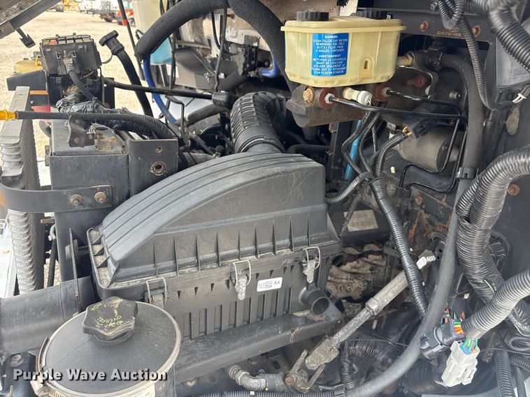 image for item EG9039 2016 Ford F59 delivery truck