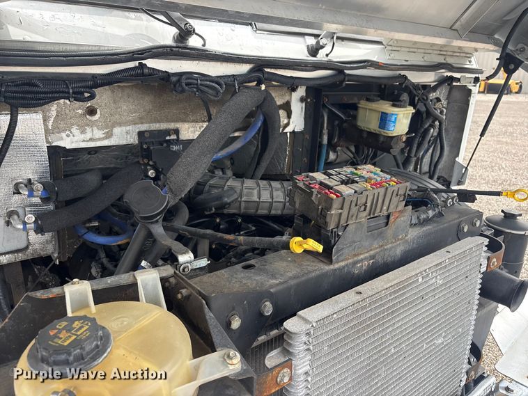 image for item EG9039 2016 Ford F59 delivery truck