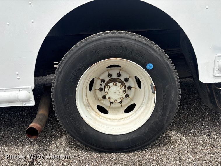 image for item EG9039 2016 Ford F59 delivery truck