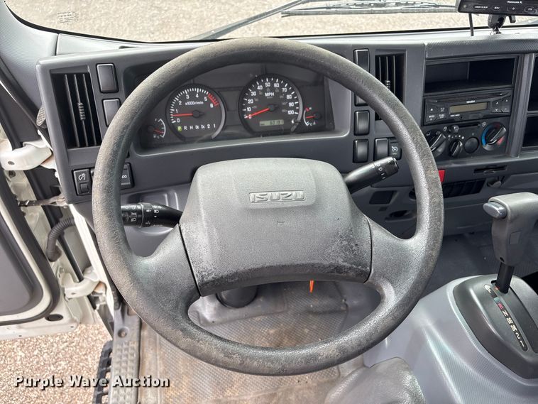 image for item EG9040 2016 Isuzu NPR street sweeper truck