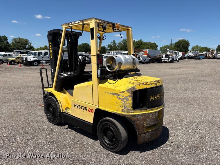 image for item EG9073 2004 Hyster H80XM forklift