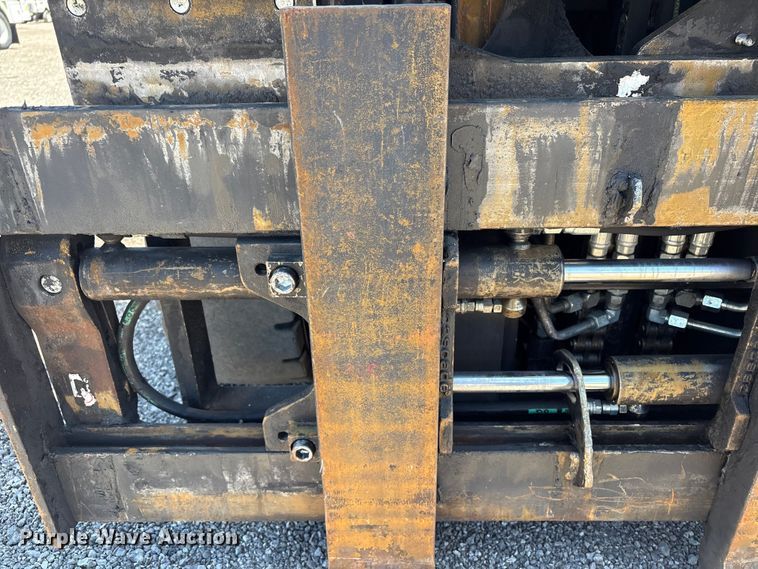 image for item EG9073 2004 Hyster H80XM forklift