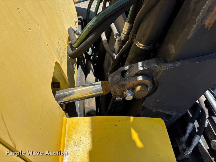 image for item EG9073 2004 Hyster H80XM forklift