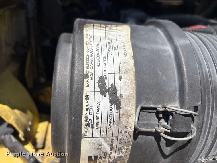 image for item EG9073 2004 Hyster H80XM forklift