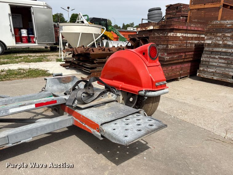 image for item EI5802 2000 U-Haul tow dolly trailer