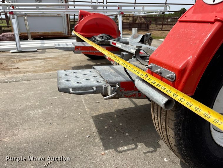 image for item EI5802 2000 U-Haul tow dolly trailer