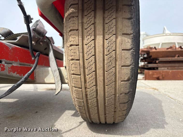 image for item EI5802 2000 U-Haul tow dolly trailer