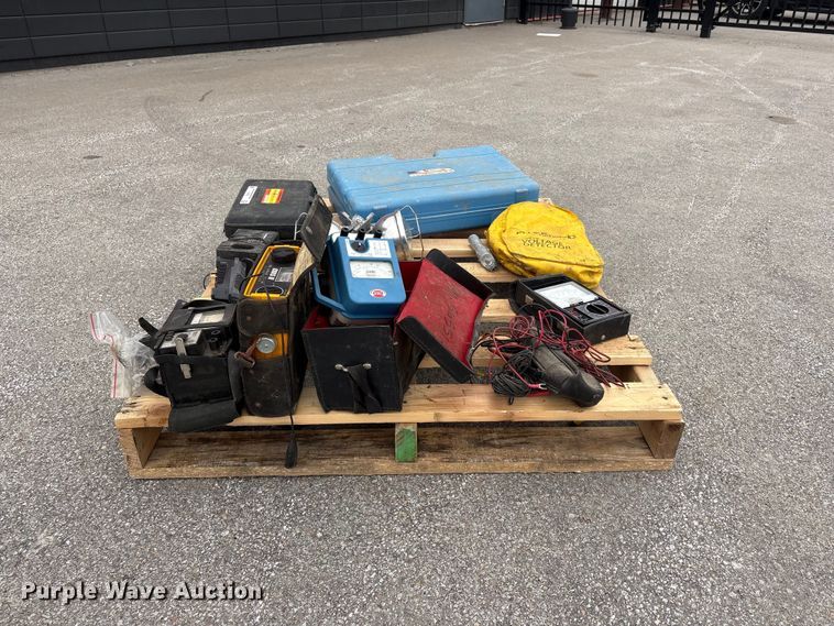 image for item EI5819 Tools