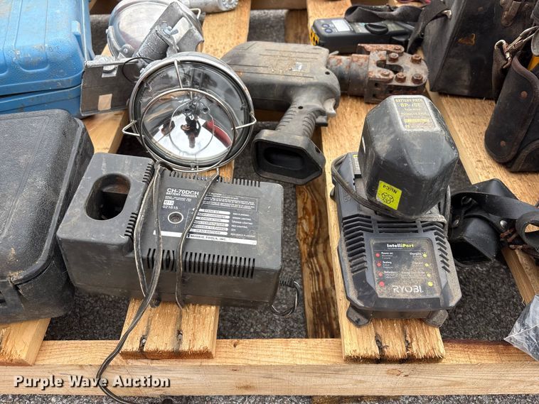 image for item EI5819 Tools