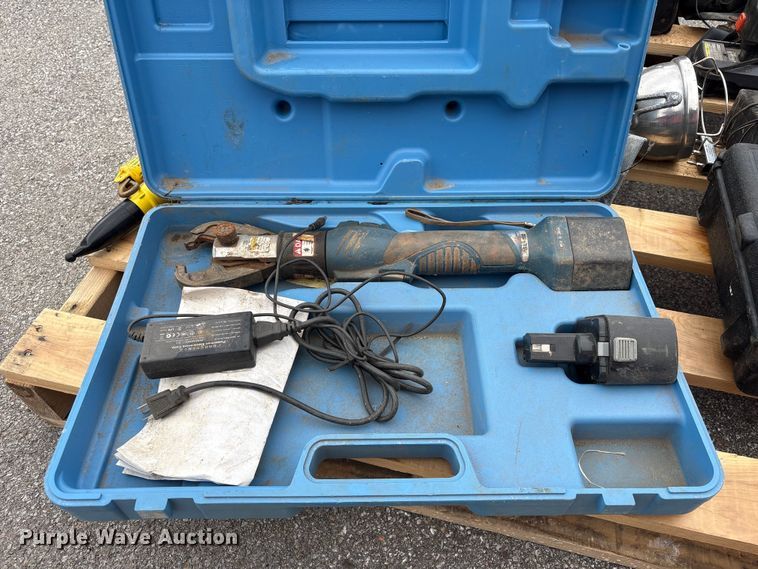image for item EI5819 Tools