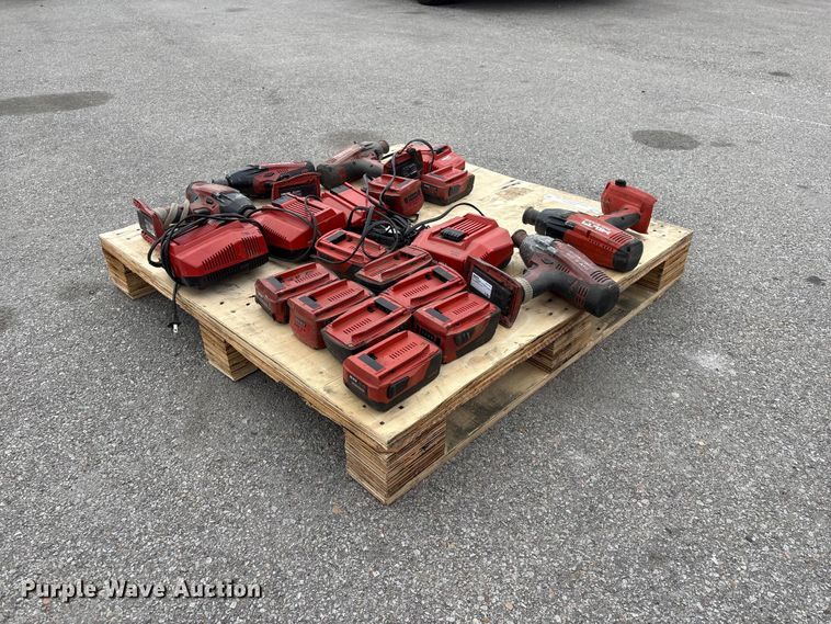 image for item EI5820 Hilti tools