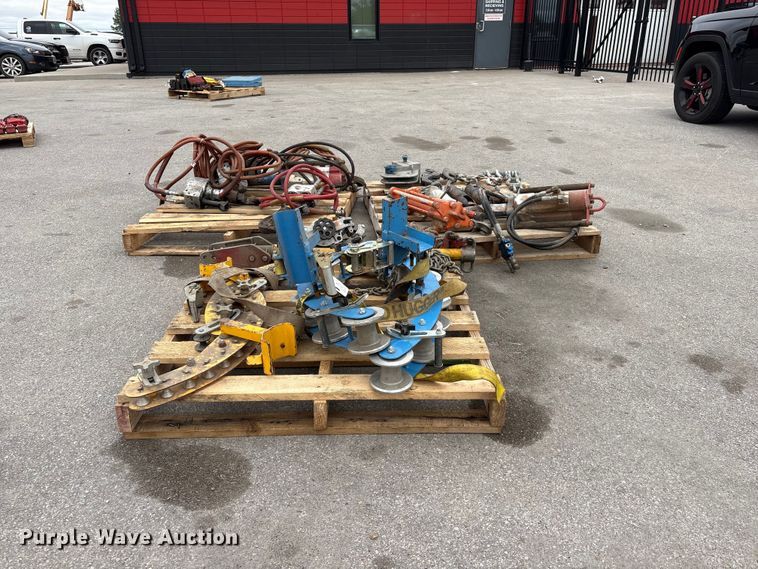 image for item EI5821 Tools