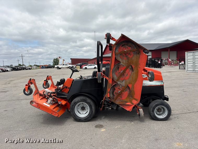 image for item EI5822 2006 Jacobsen HR9016 lawn mower