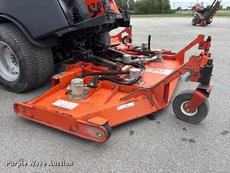image for item EI5822 2006 Jacobsen HR9016 lawn mower