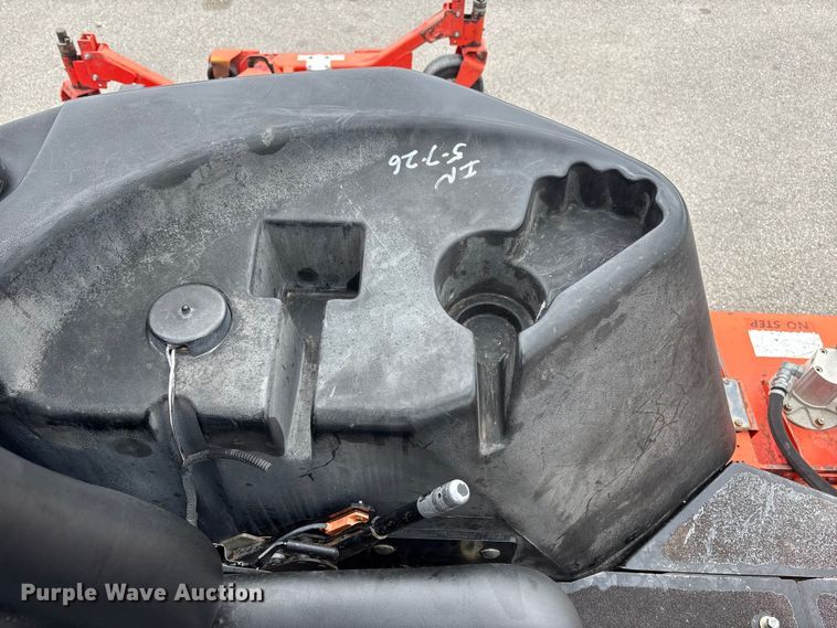 image for item EI5822 2006 Jacobsen HR9016 lawn mower