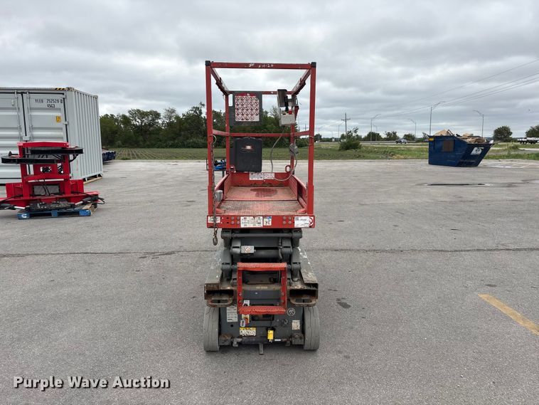 image for item EI5830 2016 Skyjack SJ III-3219 scissor lift