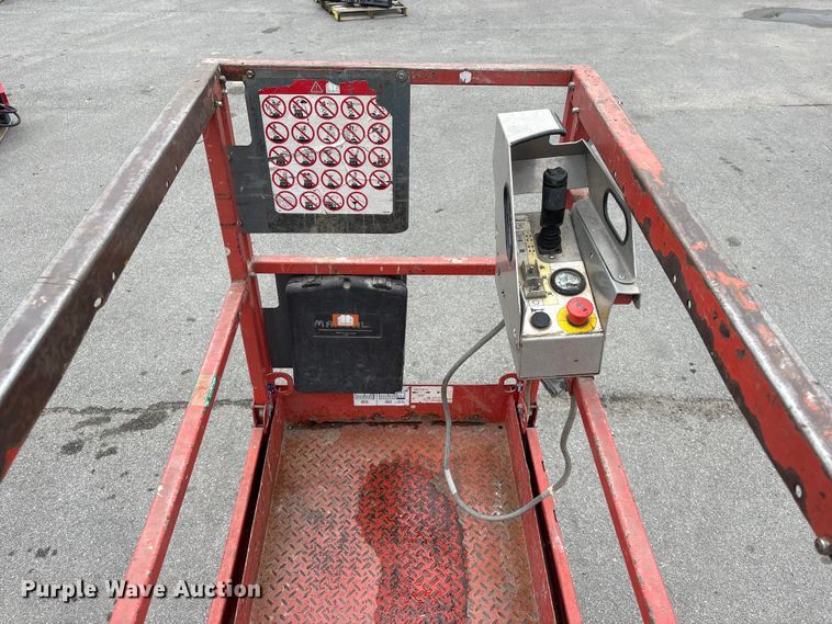 image for item EI5830 2016 Skyjack SJ III-3219 scissor lift