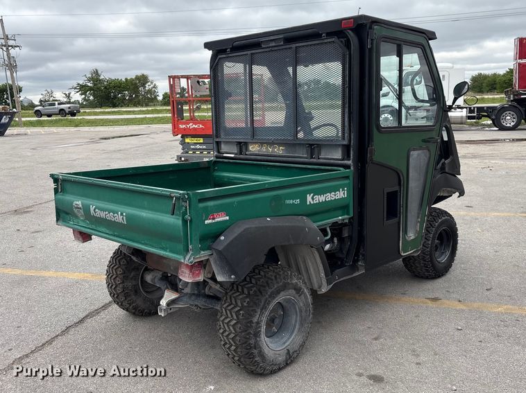 image for item EI5831 2010 Kawasaki Mule 4010 utility vehicle