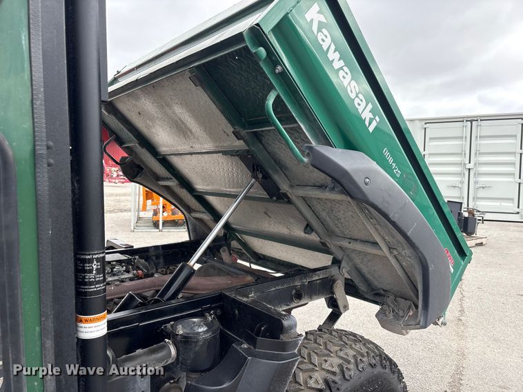 image for item EI5831 2010 Kawasaki Mule 4010 utility vehicle