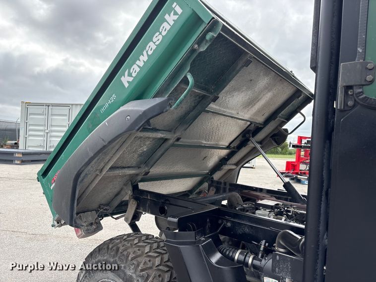 image for item EI5831 2010 Kawasaki Mule 4010 utility vehicle