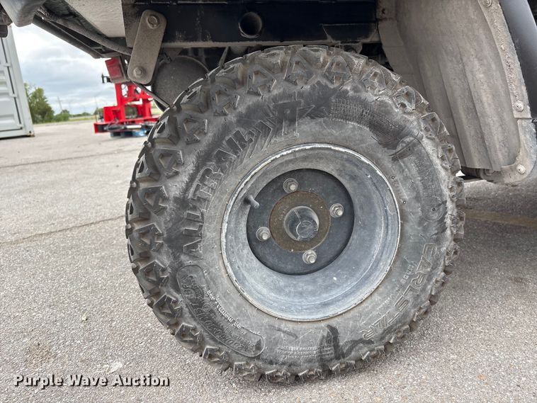 image for item EI5831 2010 Kawasaki Mule 4010 utility vehicle