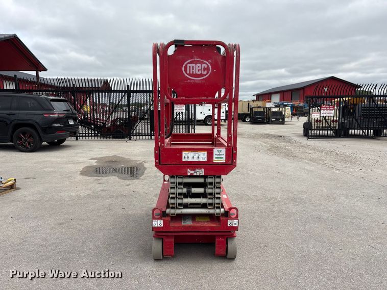 image for item EI5832 2018 MEC 1330SE scissor lift
