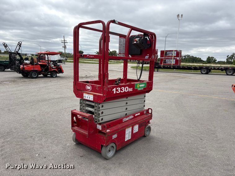 image for item EI5832 2018 MEC 1330SE scissor lift