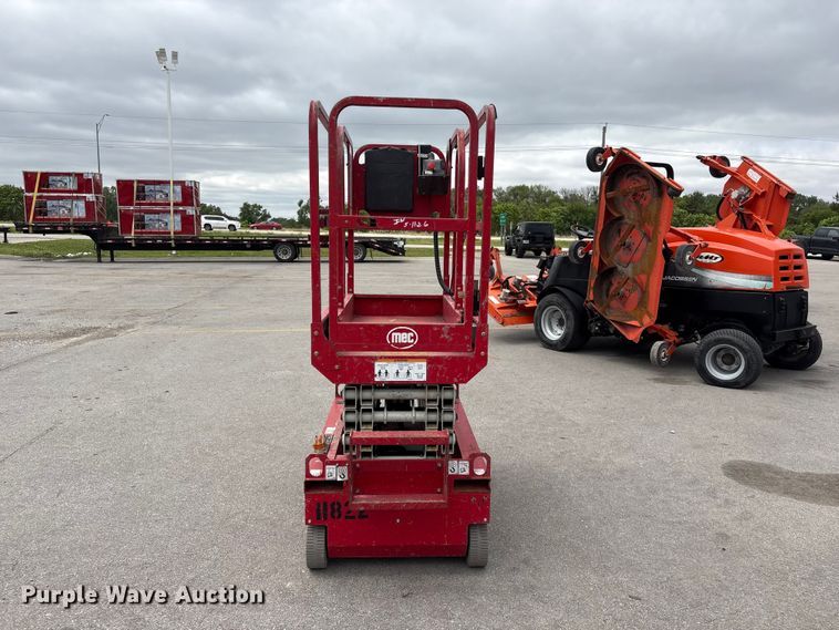 image for item EI5832 2018 MEC 1330SE scissor lift