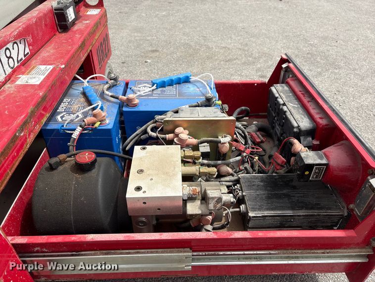 image for item EI5832 2018 MEC 1330SE scissor lift