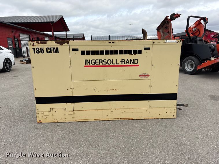 image for item EI5833 2005 Ingersoll - Rand P185WJDU air compressor