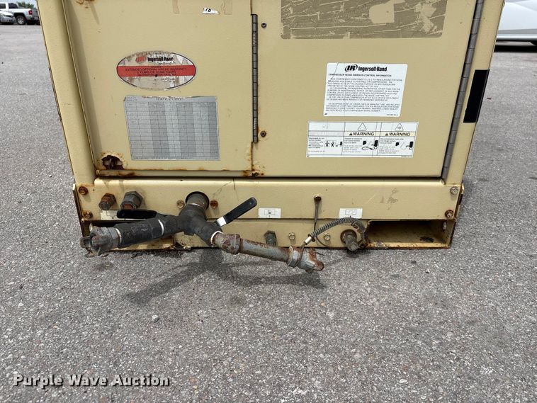 image for item EI5833 2005 Ingersoll - Rand P185WJDU air compressor
