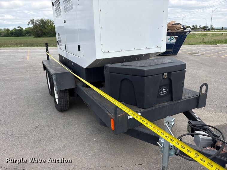 image for item EI5835 Onan DGBC-3380771 generator