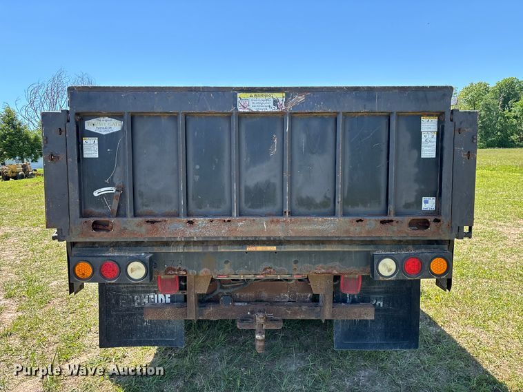 image for item EO4243 2006 Ford F350 Super Duty dump bed pickup truck