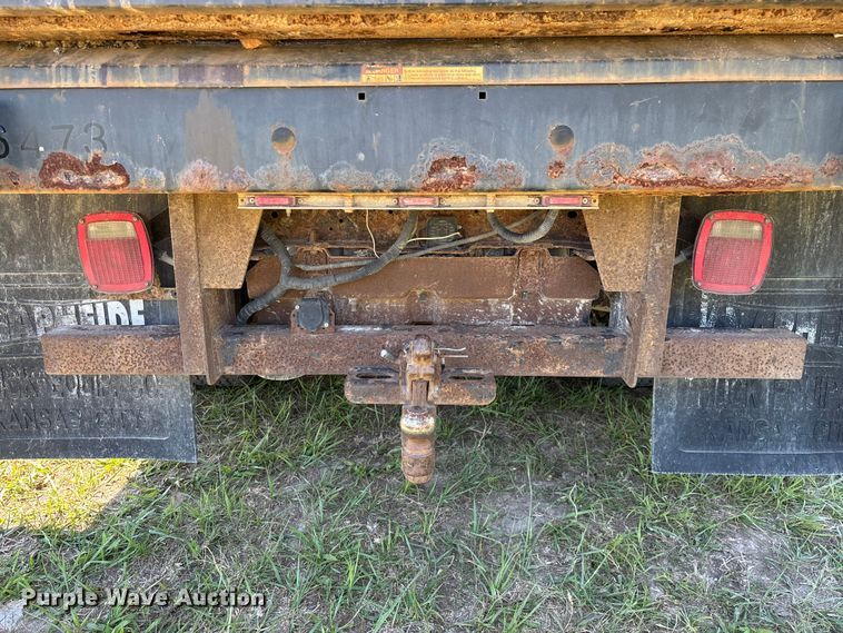image for item EO4243 2006 Ford F350 Super Duty dump bed pickup truck
