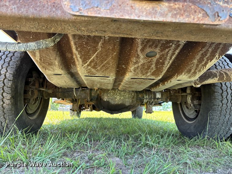 image for item EO4243 2006 Ford F350 Super Duty dump bed pickup truck