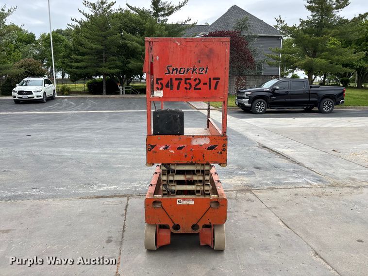 image for item EO4244 Snorkel S1930 scissor lift