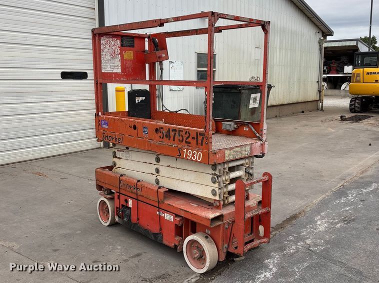 image for item EO4244 Snorkel S1930 scissor lift