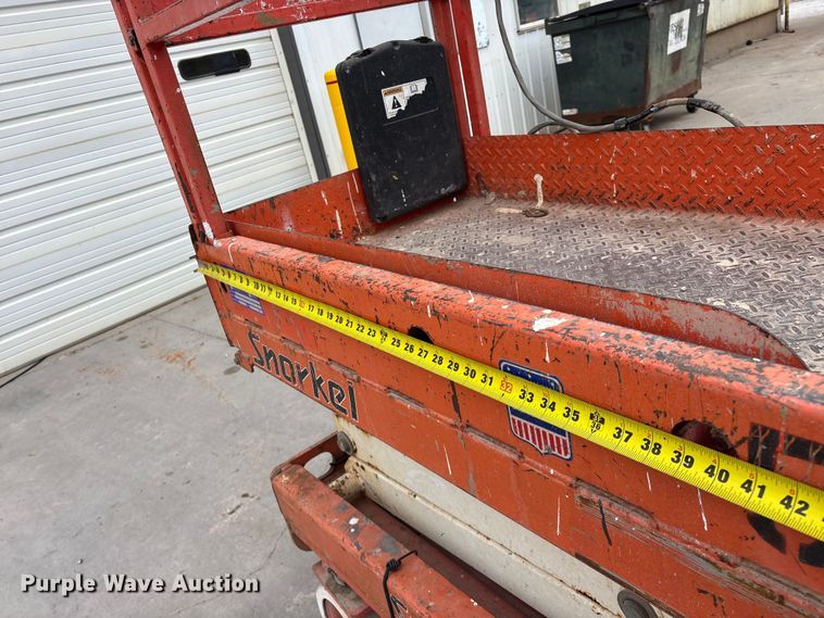 image for item EO4244 Snorkel S1930 scissor lift