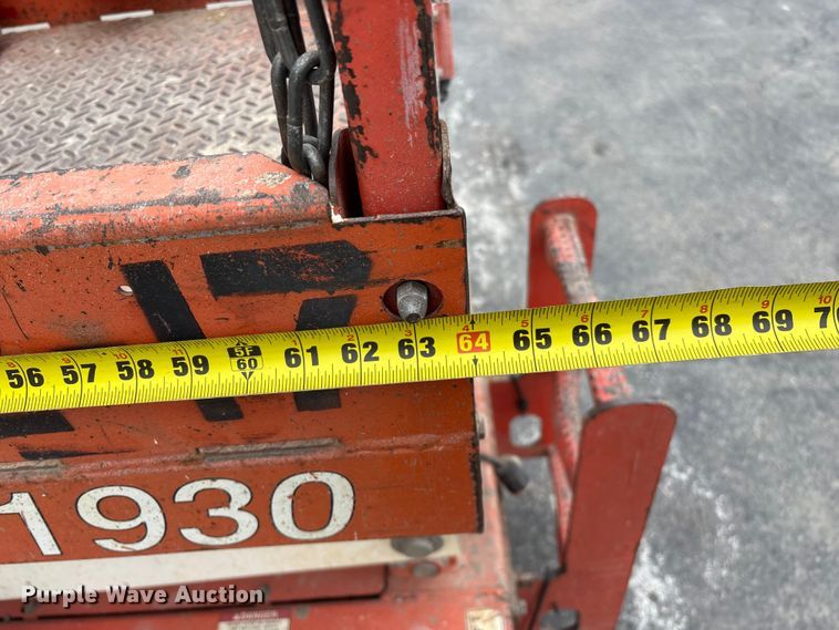image for item EO4244 Snorkel S1930 scissor lift