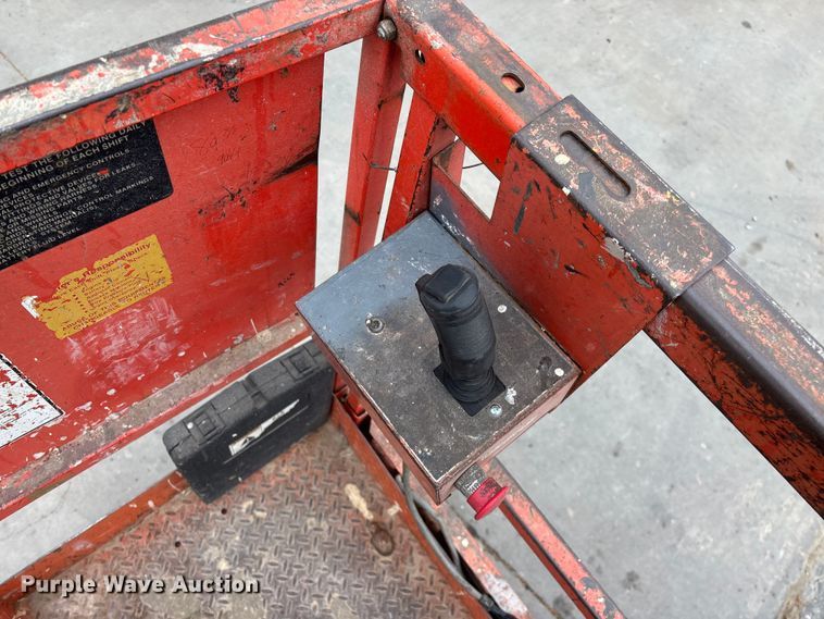 image for item EO4244 Snorkel S1930 scissor lift
