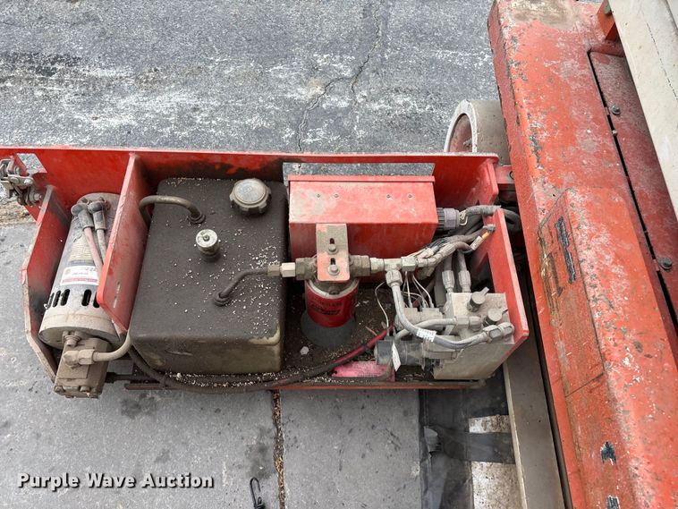 image for item EO4244 Snorkel S1930 scissor lift