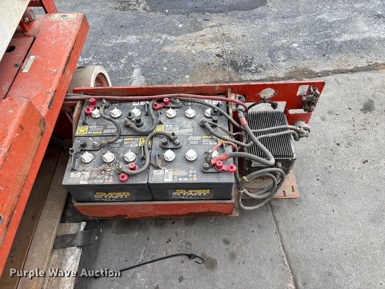 image for item EO4244 Snorkel S1930 scissor lift