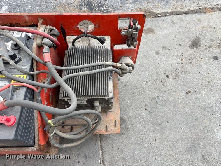 image for item EO4244 Snorkel S1930 scissor lift