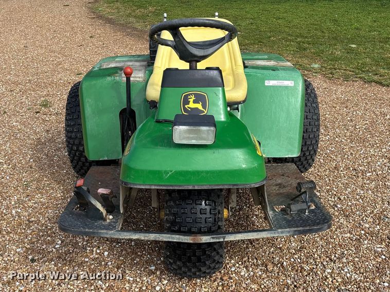 image for item EO4251 John Deere 1200A bunker rake