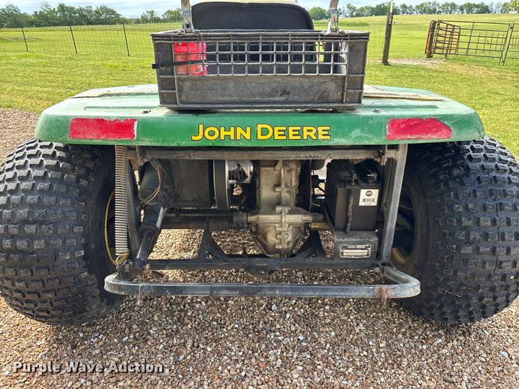 image for item EO4251 John Deere 1200A bunker rake