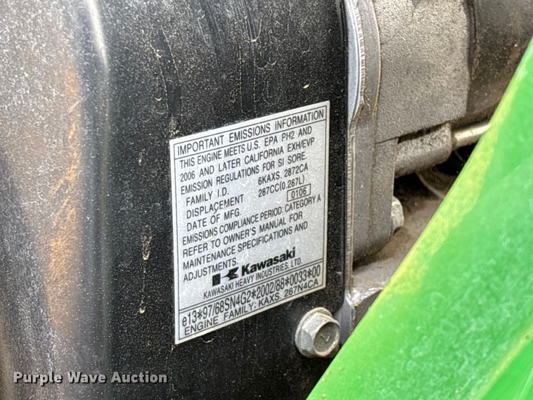 image for item EO4251 John Deere 1200A bunker rake