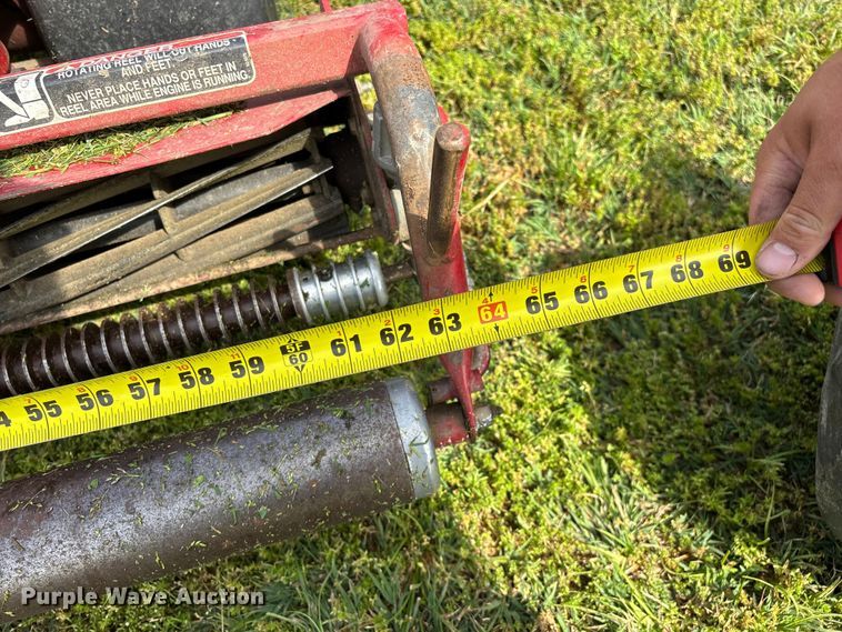 image for item EO4252 Toro Greensmaster 3050 reel mower