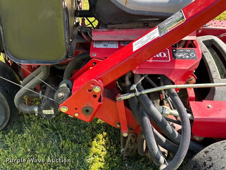 image for item EO4252 Toro Greensmaster 3050 reel mower