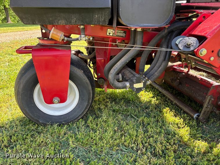 image for item EO4252 Toro Greensmaster 3050 reel mower